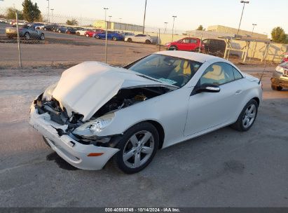 2007 MERCEDES-BENZ SLK 280 White  Gasoline WDBWK54F17F133758 photo #3