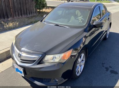 2013 ACURA ILX 2.0L   Gasoline 19VDE1F70DE005623 photo #3