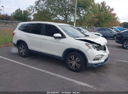 2017 HONDA PILOT EX-L White  Gasoline 5FNYF6H57HB032607 photo #1