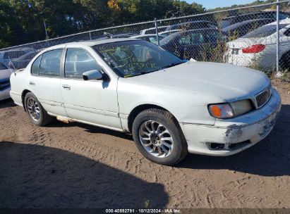 1999 INFINITI I30 LIMITED/STANDARD/TOURING White  Gasoline JNKCA21A3XT756006 photo #1