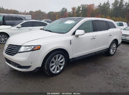 2018 LINCOLN MKT RESERVE White  gas 2LMHJ5ATXJBL00750 photo #3