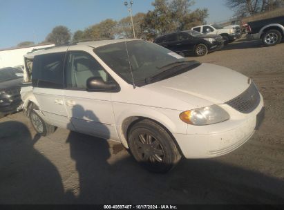 2005 CHRYSLER TOWN & COUNTRY LIMITED White  Gasoline 2C8GP64L45R562996 photo #1