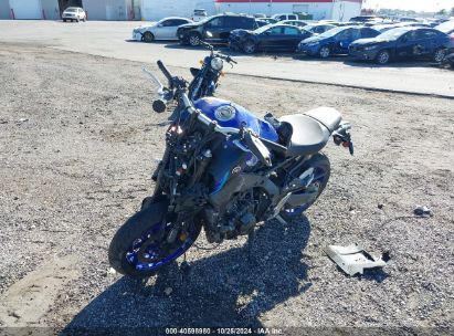 2023 YAMAHA MT09 Blue  Gasoline JYARN71E4PA005214 photo #3