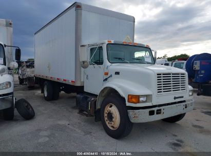 1996 INTERNATIONAL 4000 4700 White  Diesel 1HTSCAAM2TH282237 photo #1