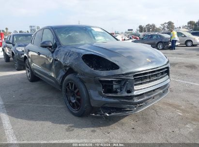 2022 PORSCHE MACAN Gray  Gasoline WP1AA2A54NLB00517 photo #1