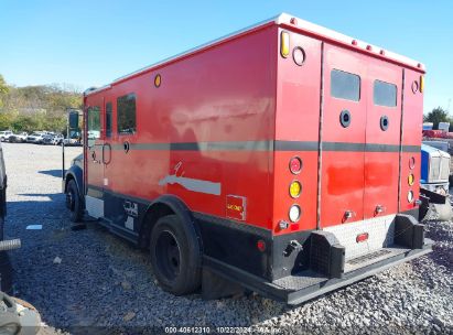 2015 RAM 5500 CHASSIS TRADESMAN/SLT Red  Gasoline 3C7WRMAJXFG706687 photo #4