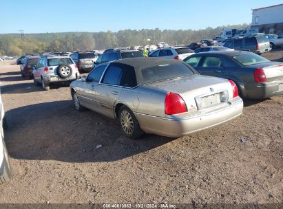 2003 LINCOLN TOWN CAR SIGNATURE/SIGNATURE PREMIUM Silver  Gasoline 1LNHM82W63Y661525 photo #4