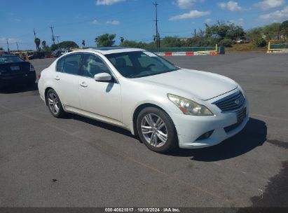 2011 INFINITI G37 JOURNEY White  Gasoline JN1CV6AP8BM302941 photo #1