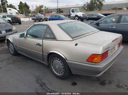 1992 MERCEDES-BENZ 500 SL Gold  Gasoline WDBFA66E9NF041792 photo #4