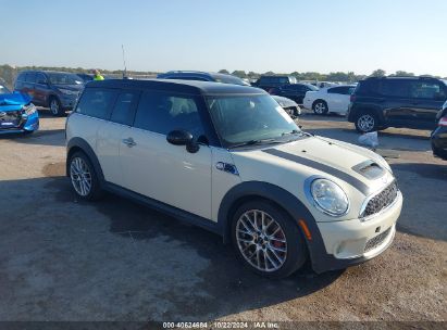 2009 MINI JOHN COOPER WORKS CLUBMAN White  Gasoline WMWMM935X9TF99227 photo #1