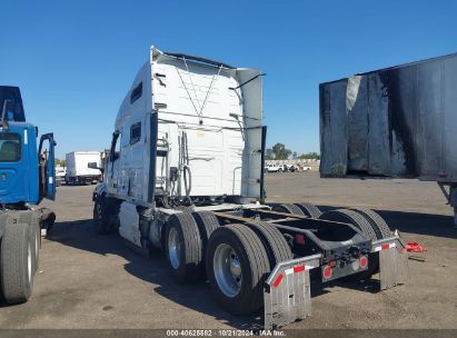 2020 VOLVO VNL White  Diesel 4V4NC9EJ8LN249080 photo #4