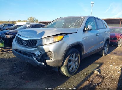 2011 KIA SORENTO LX Silver  Gasoline 5XYKTCA12BG074896 photo #3