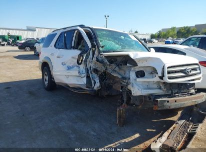 2004 TOYOTA SEQUOIA SR5 V8 White  Gasoline 5TDZT34A84S238183 photo #1