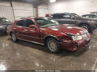 2000 LINCOLN TOWN CAR CARTIER Maroon  Gasoline 1LNHM83W7YY787642 photo #1