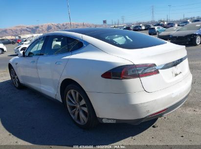 2015 TESLA MODEL S 70D/85D/P85D White  Electric 5YJSA1H2XFFP73523 photo #4