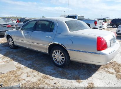 2007 LINCOLN TOWN CAR SIGNATURE Silver  Gasoline 1LNHM81WX7Y604526 photo #4