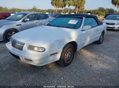 1995 CHRYSLER LEBARON GTC White  Gasoline 1C3EU453XSF654352 photo #3