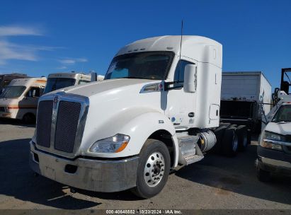 2016 KENWORTH CONSTRUCTION T680 White  Diesel 1XKYD48X2GJ111559 photo #3