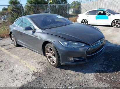 2015 TESLA MODEL S 60/70/85 Gray  Electric 5YJSA1H19FF090297 photo #1