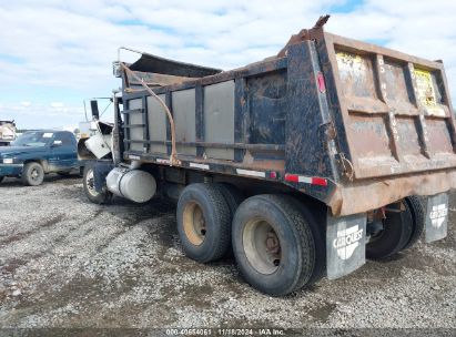 1999 MACK 600 RD600 White  Diesel 1M2P267C0XM041108 photo #4