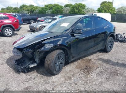 2024 TESLA MODEL Y LONG RANGE DUAL MOTOR ALL-WHEEL DRIVE Black  Electric 7SAYGDEEXRA308320 photo #3