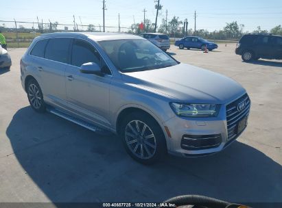 2018 AUDI Q7 3.0T PREMIUM Silver  Gasoline WA1LAAF70JD051281 photo #1