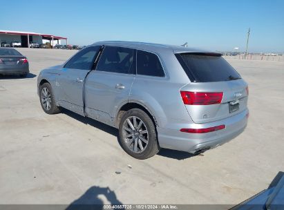 2018 AUDI Q7 3.0T PREMIUM Silver  Gasoline WA1LAAF70JD051281 photo #4