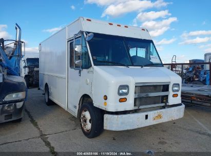 2004 FREIGHTLINER CHASSIS M LINE WALK-IN VAN   Diesel 4UZAANBW84CN47050 photo #1