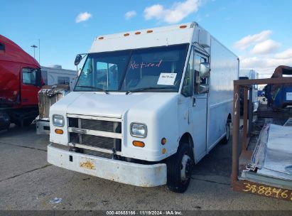 2004 FREIGHTLINER CHASSIS M LINE WALK-IN VAN   Diesel 4UZAANBW84CN47050 photo #3