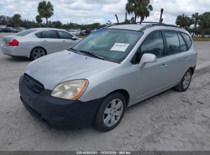 2007 KIA RONDO LX Silver  Gasoline KNAFG525977094793 photo #3