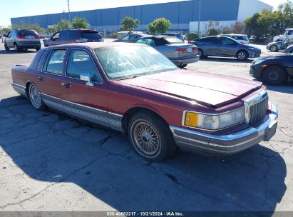 1990 LINCOLN TOWN CAR SIGNATURE Burgundy  Gasoline 1LNCM82FXLY750749 photo #1