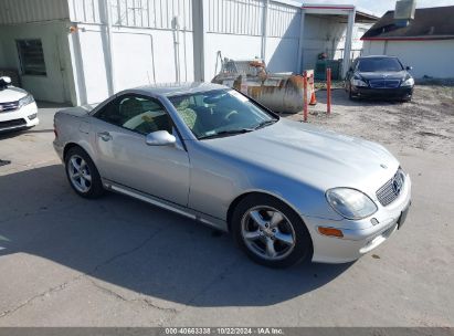 2001 MERCEDES-BENZ SLK 320 Silver  Gasoline WDBKK65FX1F185383 photo #1