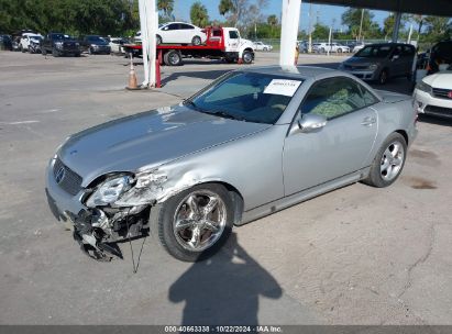 2001 MERCEDES-BENZ SLK 320 Silver  Gasoline WDBKK65FX1F185383 photo #3