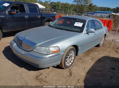 2007 LINCOLN TOWN CAR SIGNATURE Silver  Flexible Fuel 1LNHM81V57Y631303 photo #3