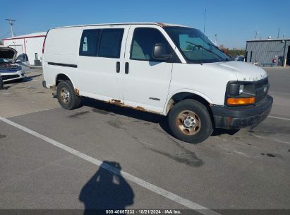 2005 CHEVROLET EXPRESS White  Gasoline 1GCHG35U451145359 photo #1