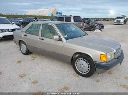 1992 MERCEDES-BENZ 190 E 2.6 Champagne  Gasoline WDBDA29DXNF919376 photo #1