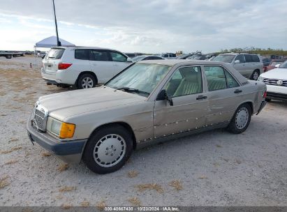 1992 MERCEDES-BENZ 190 E 2.6 Champagne  Gasoline WDBDA29DXNF919376 photo #3