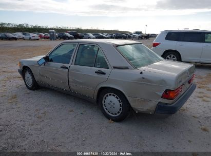 1992 MERCEDES-BENZ 190 E 2.6 Champagne  Gasoline WDBDA29DXNF919376 photo #4