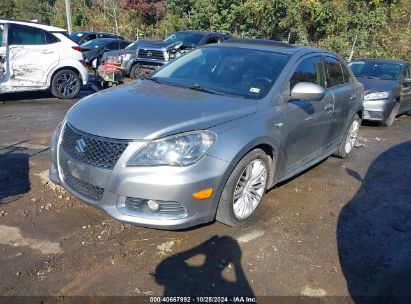 2011 SUZUKI KIZASHI SPORT GTS Silver  Gasoline JS2RF9A66B6110425 photo #3