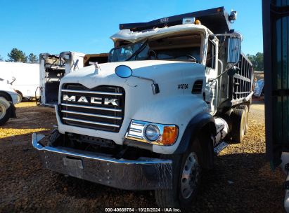 2006 MACK 700 CV700 White  Diesel 1M2AG11C56M049898 photo #3