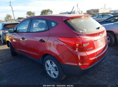 2011 HYUNDAI TUCSON GL Red  Gasoline KM8JT3AB4BU194410 photo #4