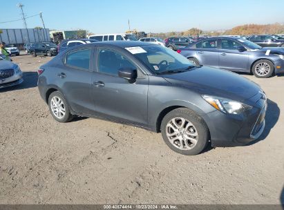 2016 SCION IA Gray  Gasoline 3MYDLBZVXGY137628 photo #1