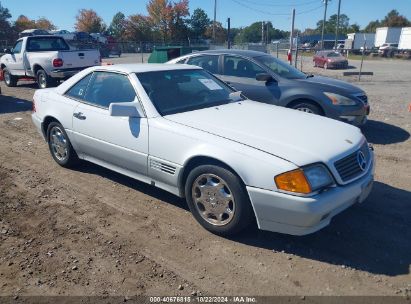 1992 MERCEDES-BENZ 500 SL White  Gasoline WDBFA66E8NF045705 photo #1