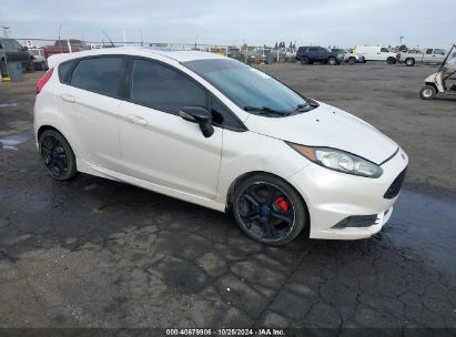 2017 FORD FIESTA ST White  Gasoline 3FADP4GX6HM100061 photo #1