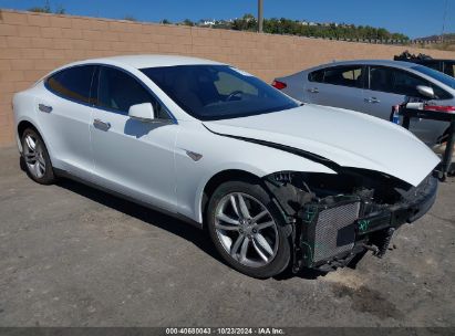 2015 TESLA MODEL S 70D/85D/P85D White  Electric 5YJSA1E2XFF107833 photo #1