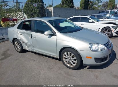 2010 VOLKSWAGEN JETTA LIMITED EDITION Silver  Gasoline 3VWRZ7AJ6AM165091 photo #1