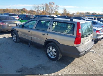 2002 VOLVO V70 XC Tan  Gasoline YV1SZ58D321068237 photo #4