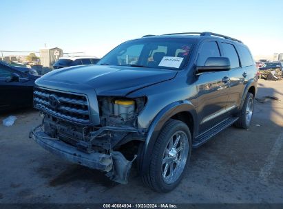 2010 TOYOTA SEQUOIA PLATINUM 5.7L V8 Gray  Flexible Fuel 5TDDW5G18AS038991 photo #3