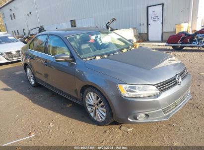 2013 VOLKSWAGEN JETTA 2.0L TDI Gray  Diesel YS3FA4BY7B1315496 photo #1