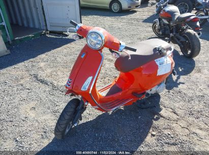 2023 VESPA PRIMAVERA/SPRINT 50 Orange  Gasoline ZAPCAV6B9P5100318 photo #3